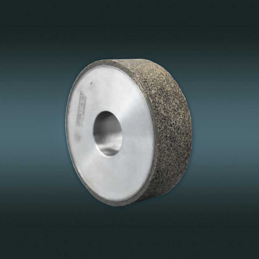 Metal diamond grinding wheel for external cylindrical grinding of hard materials such as marble, granite, industrial ceramics, etc