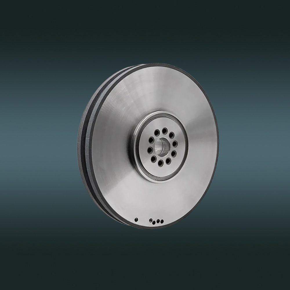 What kind of grinding wheel is used to grind two materials (tungsten steel and high-speed steel) at the same time?